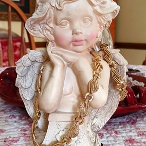 GORGEOUS, VINTAGE "CROWN TRIFARI" MATCHING CHOKER AND BRACELET!